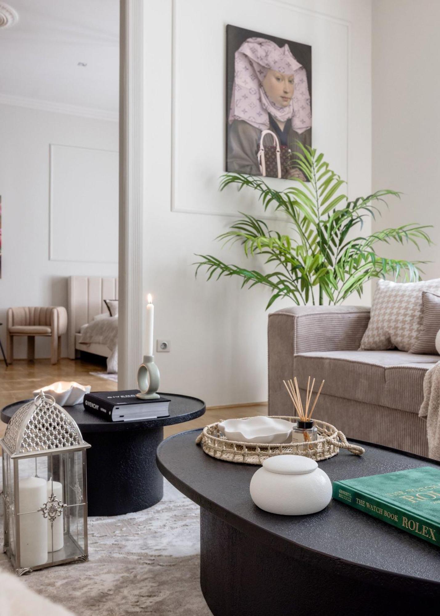 Timeless Elegant Apartment By Opera House Будапеща Екстериор снимка