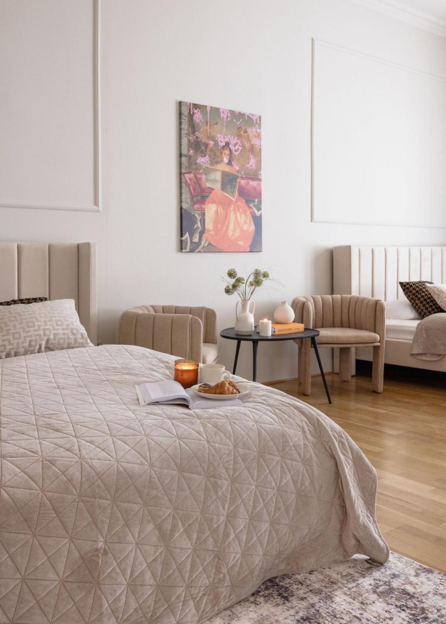 Timeless Elegant Apartment By Opera House Будапеща Екстериор снимка