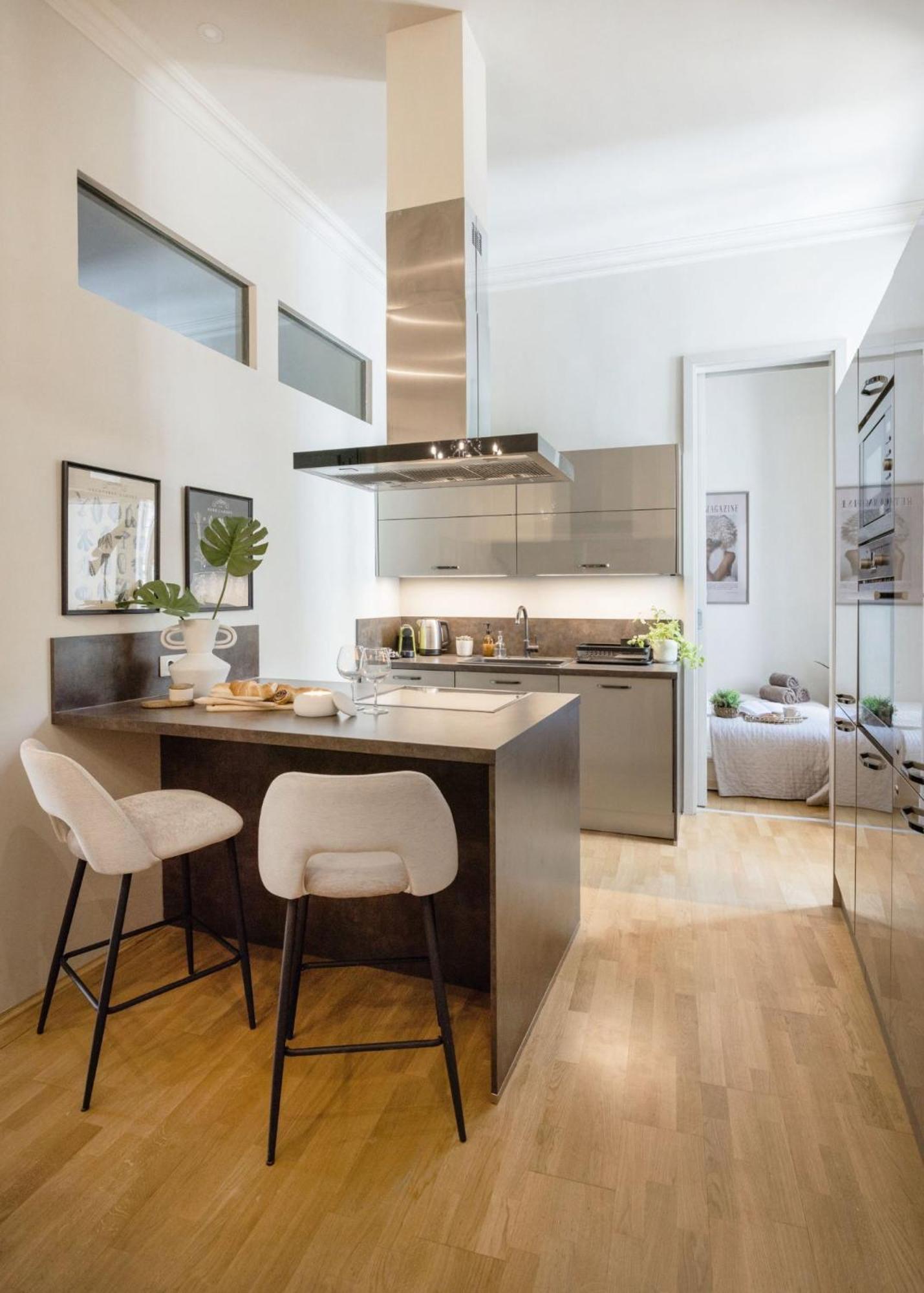 Timeless Elegant Apartment By Opera House Будапеща Екстериор снимка